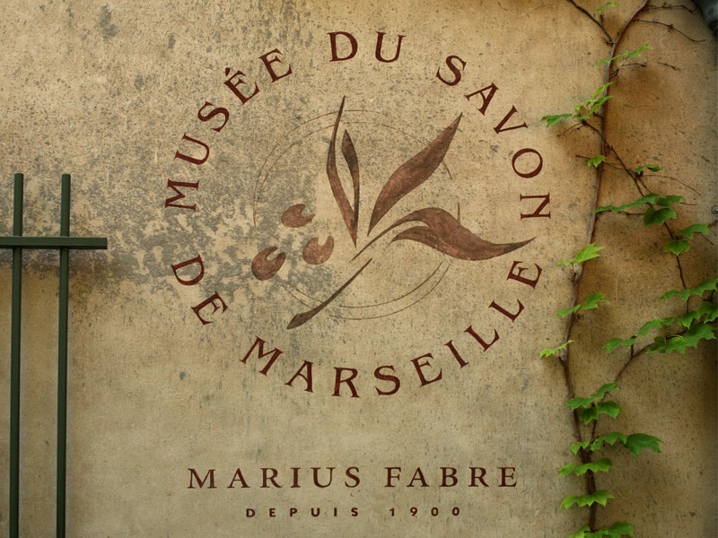Cliquez sur l’image, vous aurez les horaires du Musée du savon de Marseille !