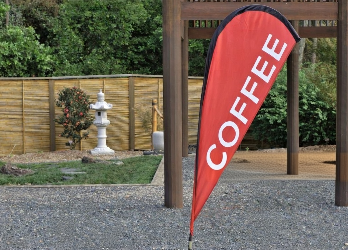 Drapeaux publicitaires : Comment un design peut faire la différence